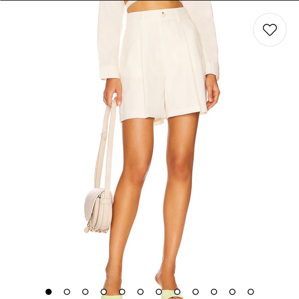 Trouser Shorts in Whisper White
